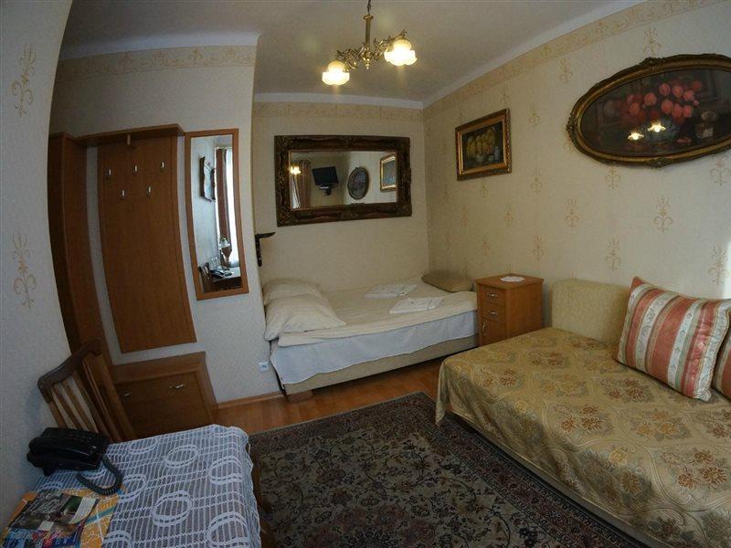 Florian Budget Rooms Краків Екстер'єр фото